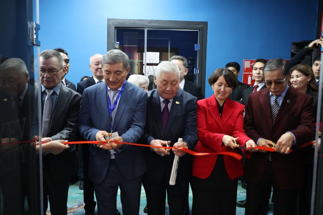 Sátbaev ýnıversıtetinde «Qanysh álemi» ortalyǵy ashyldy