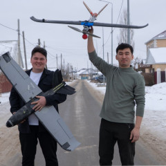 Dron jasaǵan ınjenerler