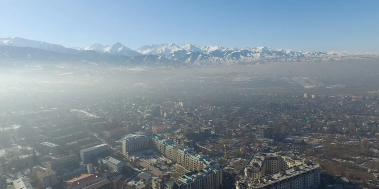 Árbir onynshy synamadan aýytqý anyqtaldy: Almatyda aýa sapasy nasharlap bara ma?