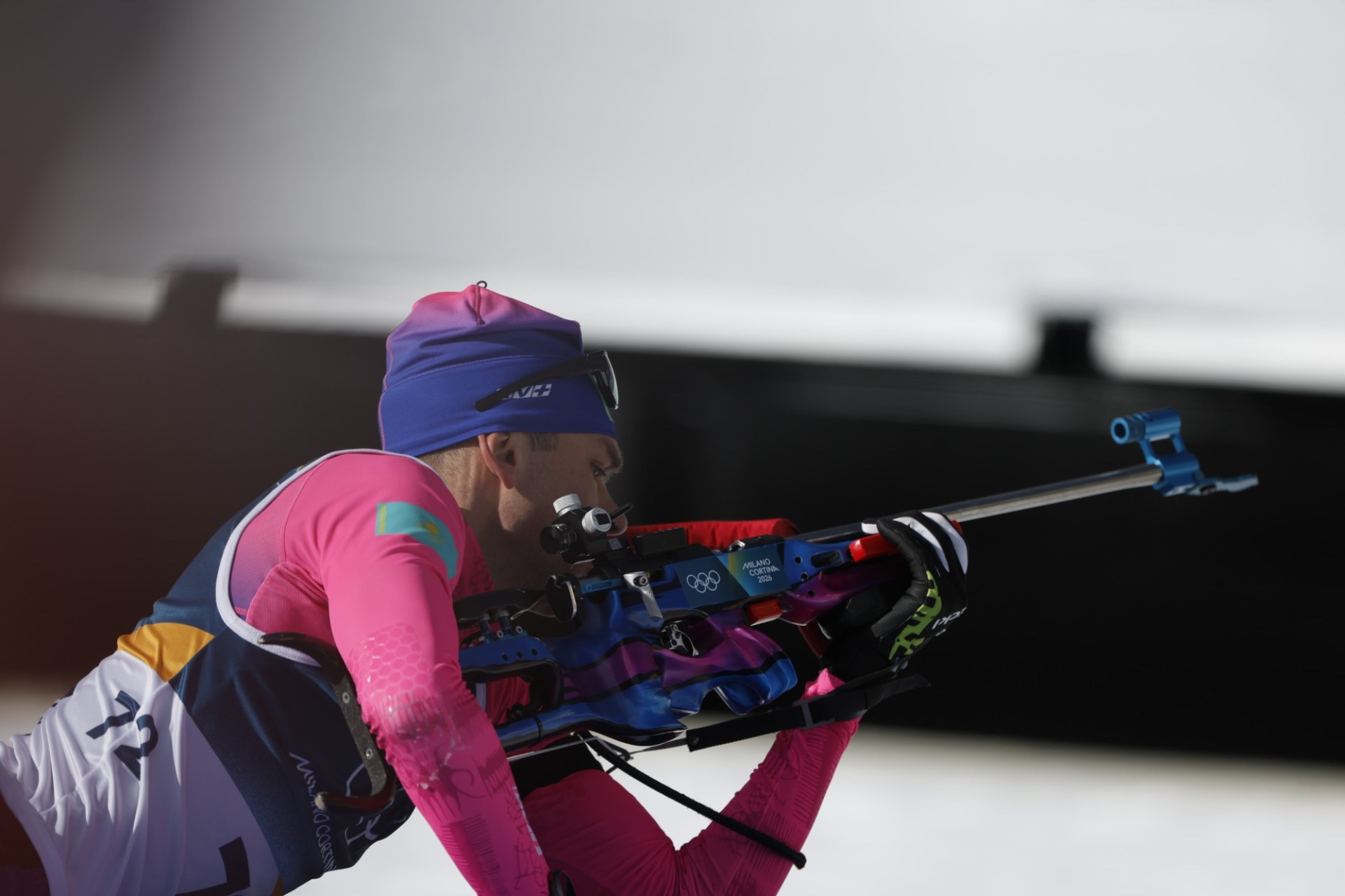 Olımpıada-2026: Bıatlonshy Vladıslav Kıreev iz kesý jarysynda synǵa tústi