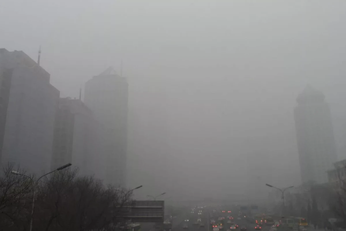 О́skemende aýanyń lastanýyna baılanysty oqýshylar qashyqtan oqıdy 