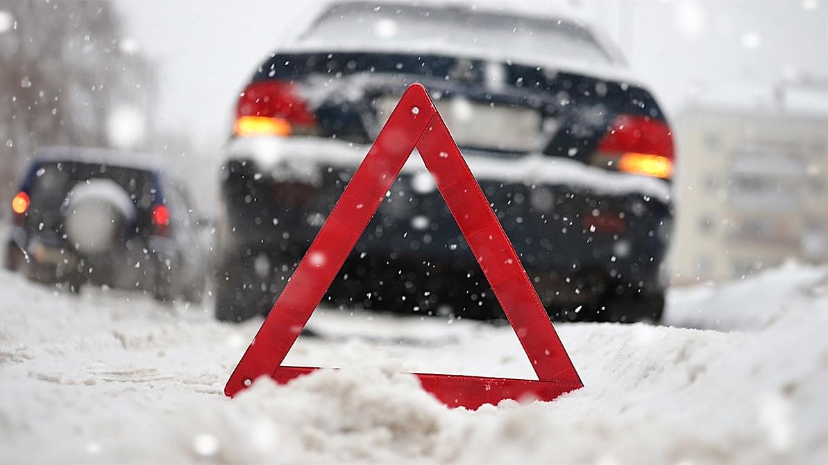 Almaty oblysynda bes kóliktiń qatysýymen jappaı jol apaty boldy