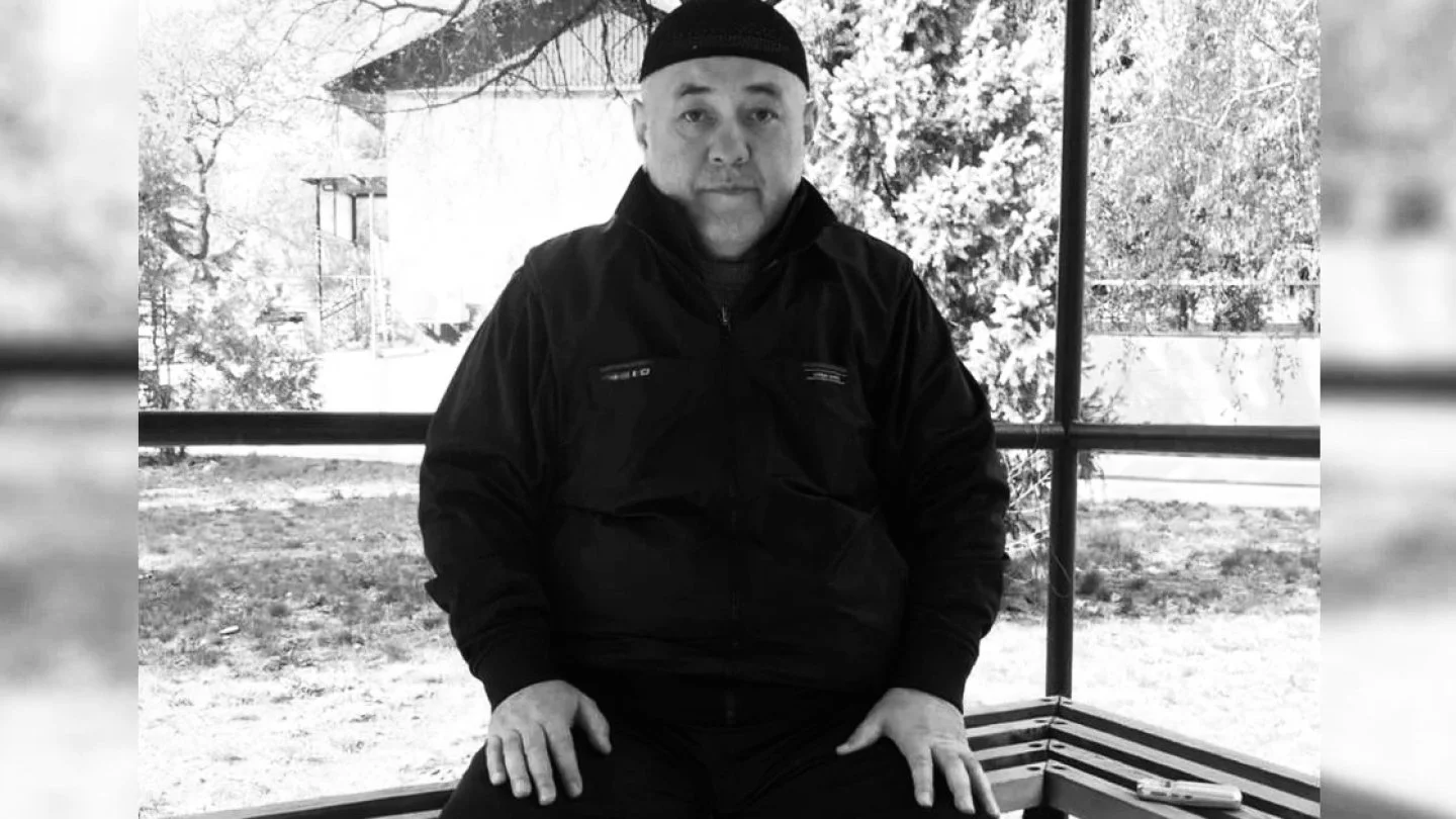 Jekpe-jek federasııasynyń negizin qalaýshy Sabyrjan Mahmetov ómirden ozdy