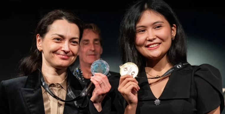 Bıbisara Asaýbaeva shahmattan álem chempıonyn jeńdi