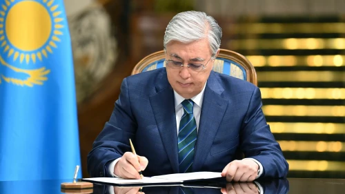 Prezıdent birqatar zańǵa qol qoıdy