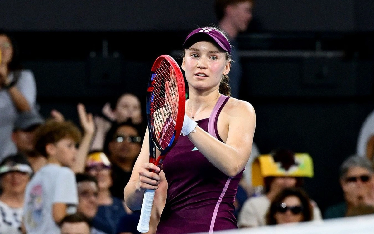 Elena Rybakına Dýbaıdaǵy WTA 1000 týrnırin erte aıaqtaýǵa májbúr boldy