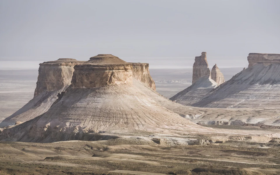 The Telegraph basylymy Mańǵystaýdy álemdegi erekshe 10 shóldiń qataryna qosty