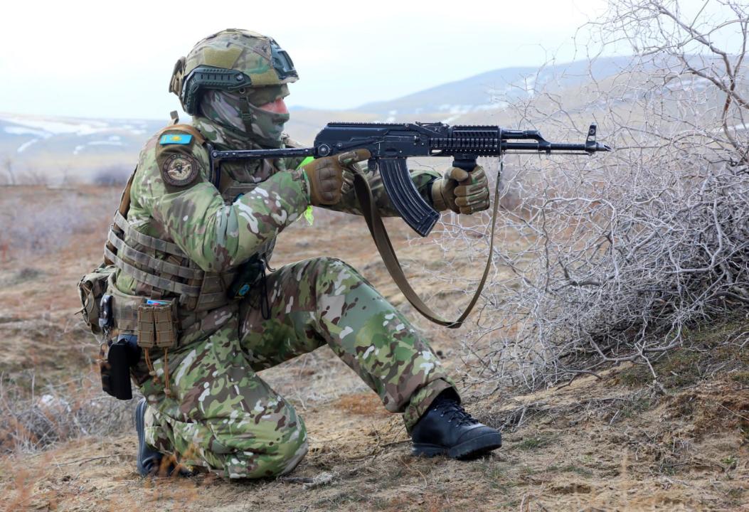 Almaty oblysynda desantshylardyń keshendi daıyndyǵy ótti