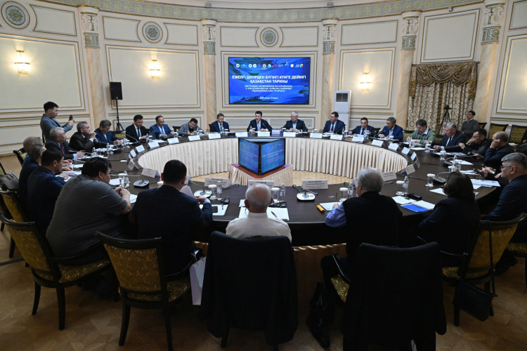 Kóptomdyq dızaın-tujyrymdamasy tanystyryldy