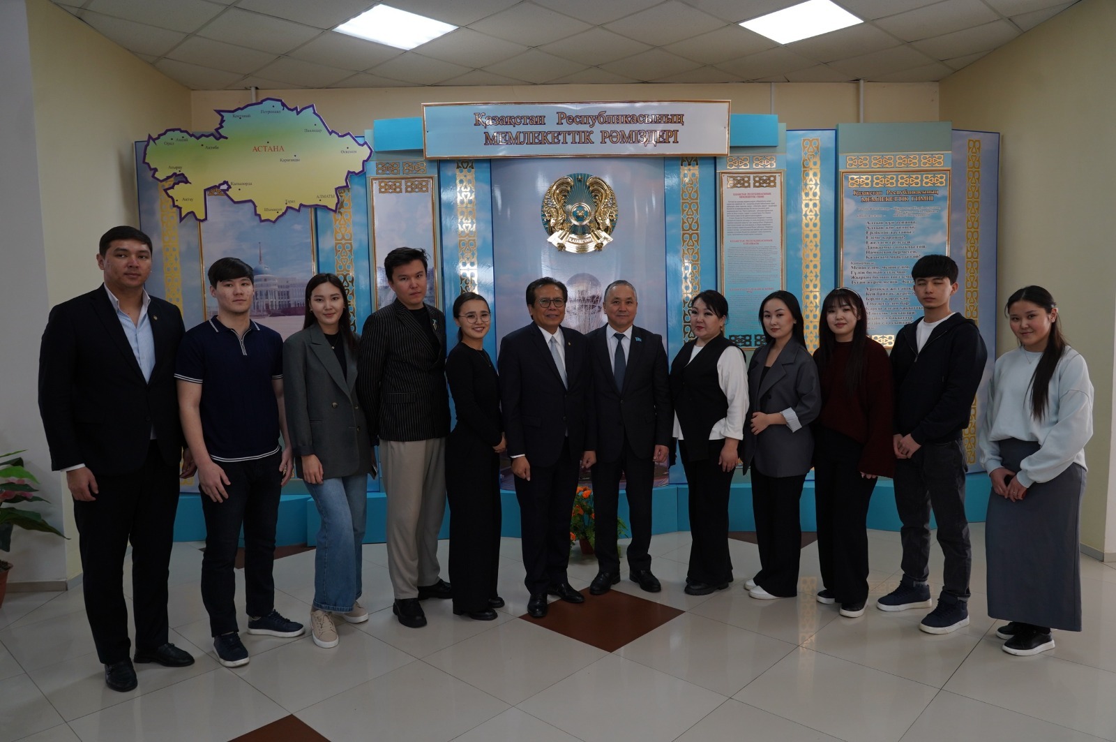 Indonezııa elshisi oraldyq ǵalymdarmen kezdesti