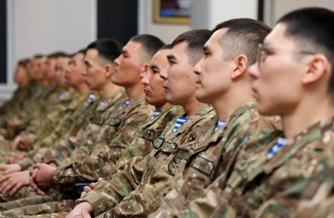 Qazaq áskerıleri Golan jotalaryna attanady