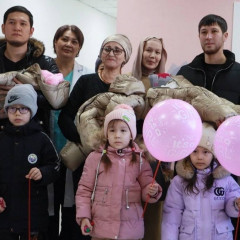 Atyraýda úshem dúnıege keldi