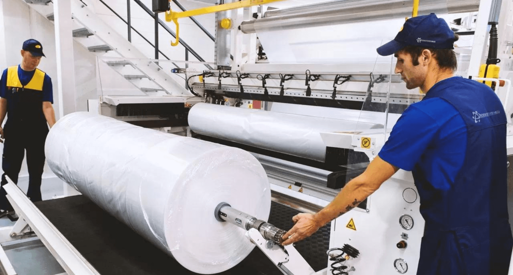 Polıetılen men alkılat: Jańa óndirister Qazaqstannyń ımportqa táýeldiligin azaıtady