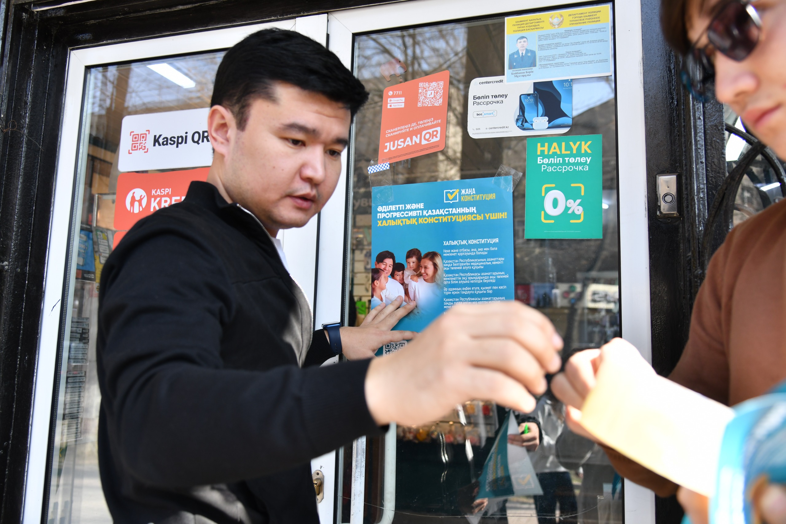 Jalpyulttyq koalısııa belsendileri úgit-nasıhat jumystaryn bastady