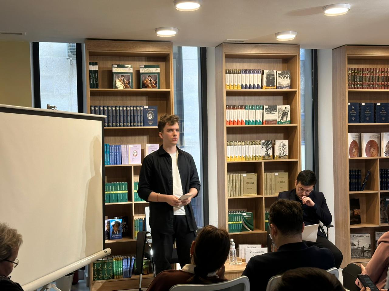 Qysqy jýrnalıstıka mektebi: JI quraldarynyń jýrnalıstıkadaǵy róli qandaı?