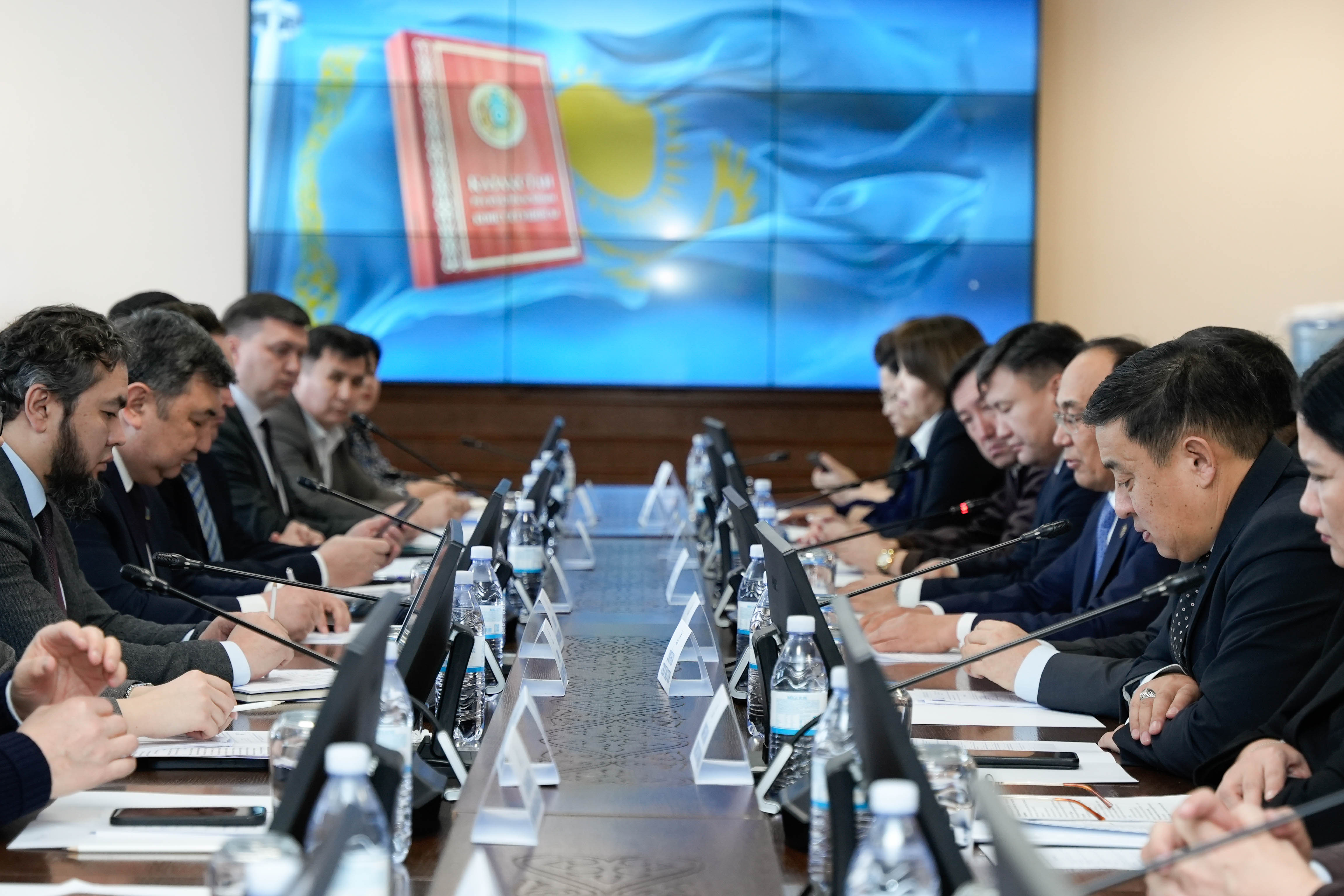 Ata zań jobasy týraly ǵalymdar pikiri