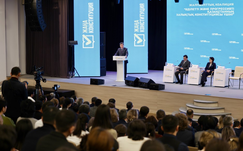 Qoǵamdyq dıalogtiń dáıektiligi artady