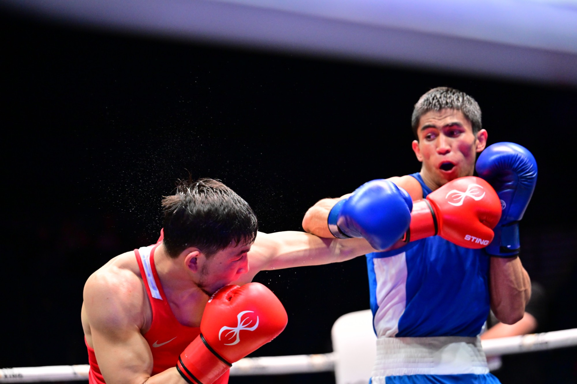 «Strandja» týrnıri: Búgin 15 boksshymyz judyryqtasady