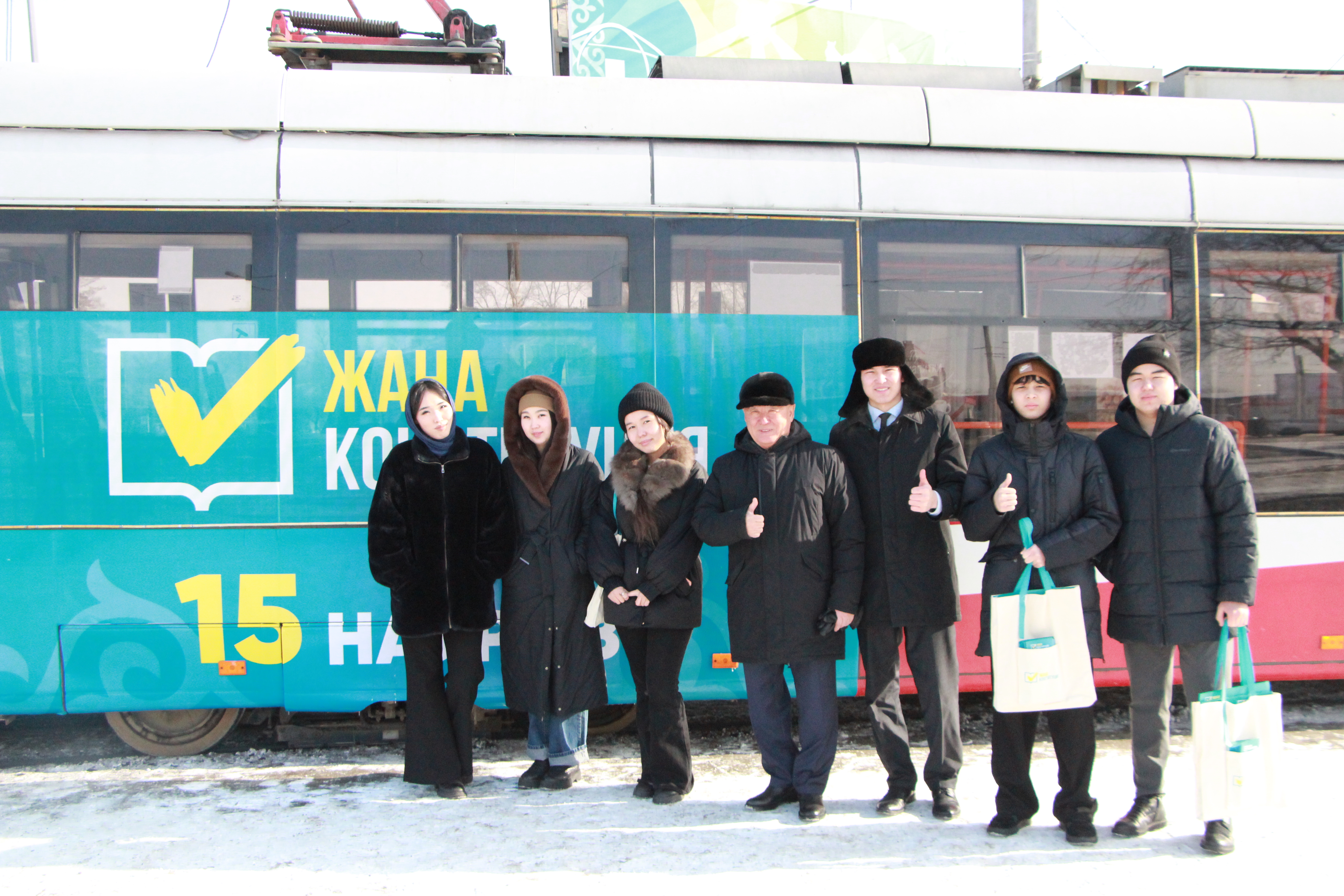 Jalpyulttyq koalısııa belsendileri aqparattyq naýqandy aýdandarda jalǵastyryp jatyr
