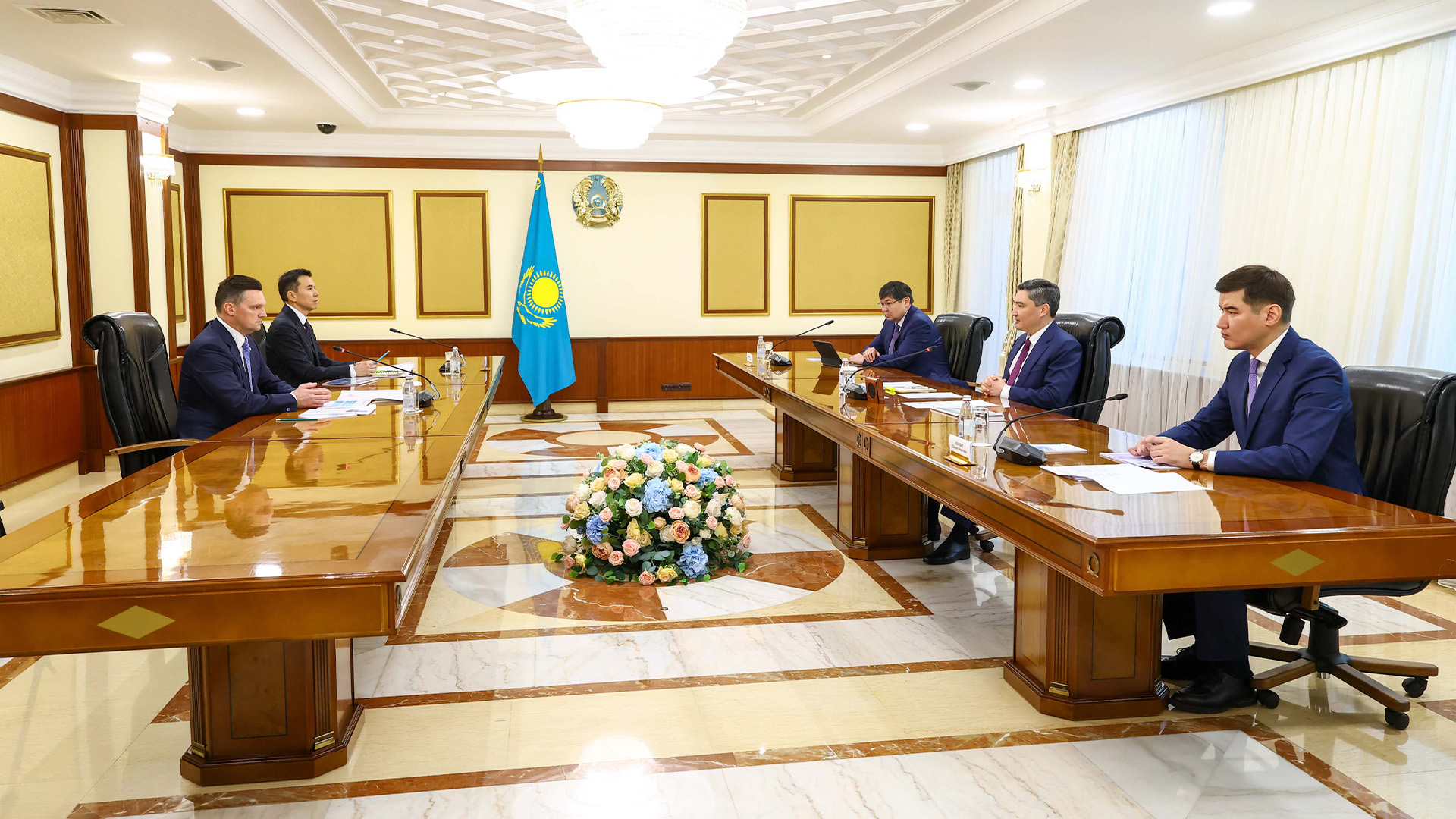 Eýrazııalyq damý banki Qazaqstan ekonomıkasyna 5 mlrd dollardan astam qarjy saldy