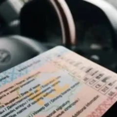 Júrgizýshi kýáligin onlaın aýystyrý: Jańa qyzmetti qalaı rásimdeımiz?