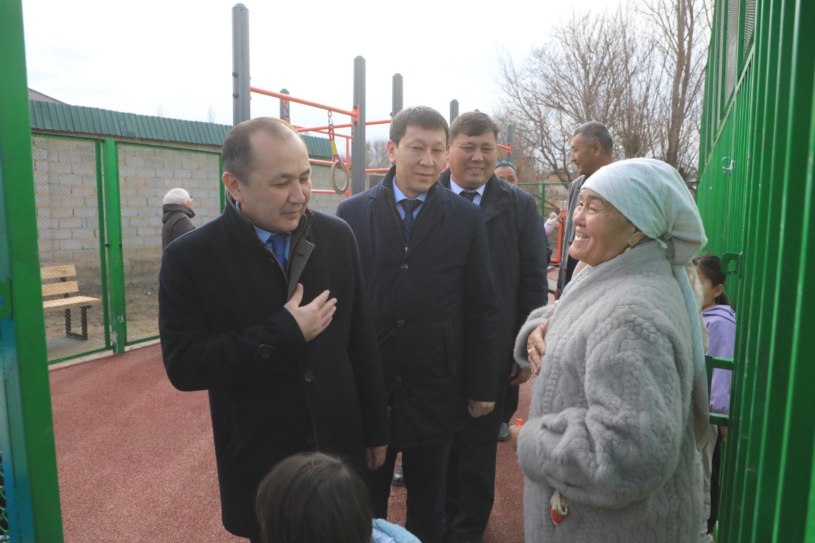 Alǵys arqalaǵan ákim