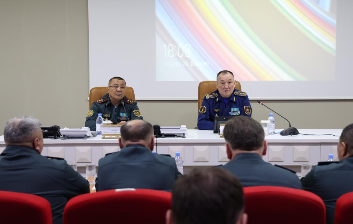 Qazaqstan qarýly kúshteri jaýyngerlik daıarlyq baǵdarlamasyn jańǵyrtady