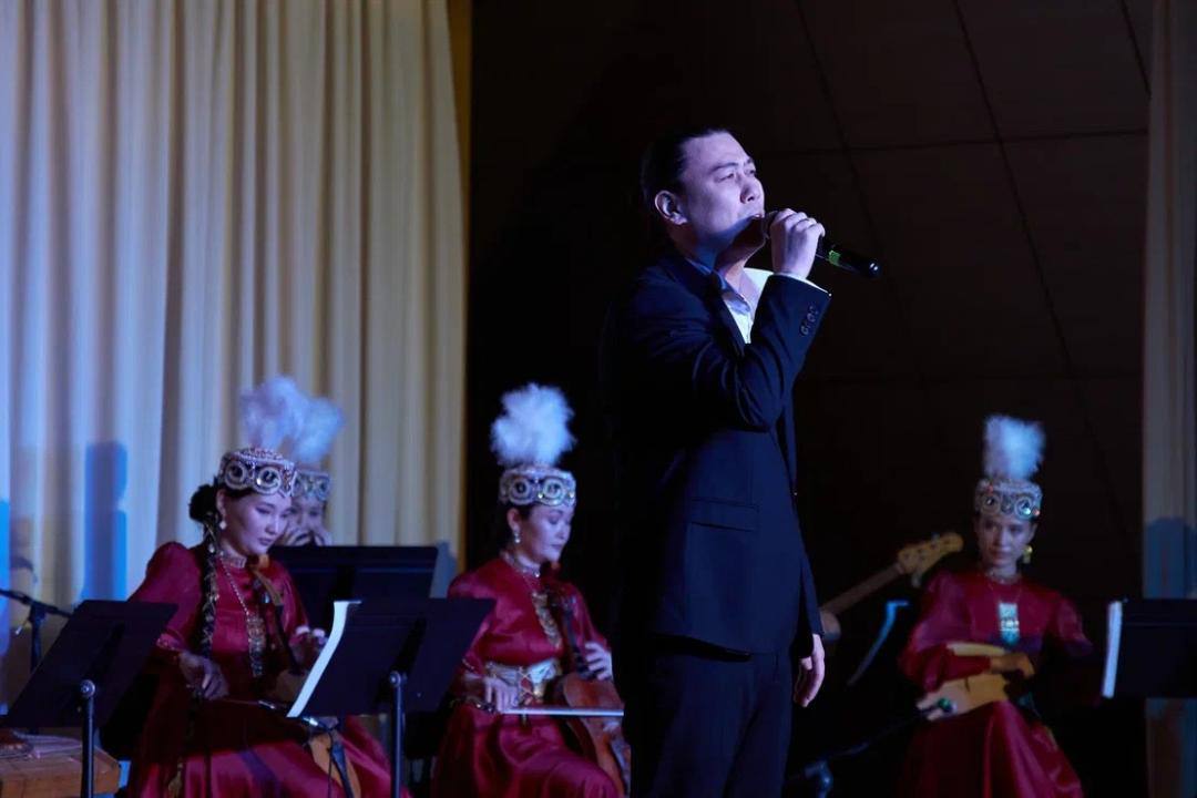 Kóne saryn kúmbiri