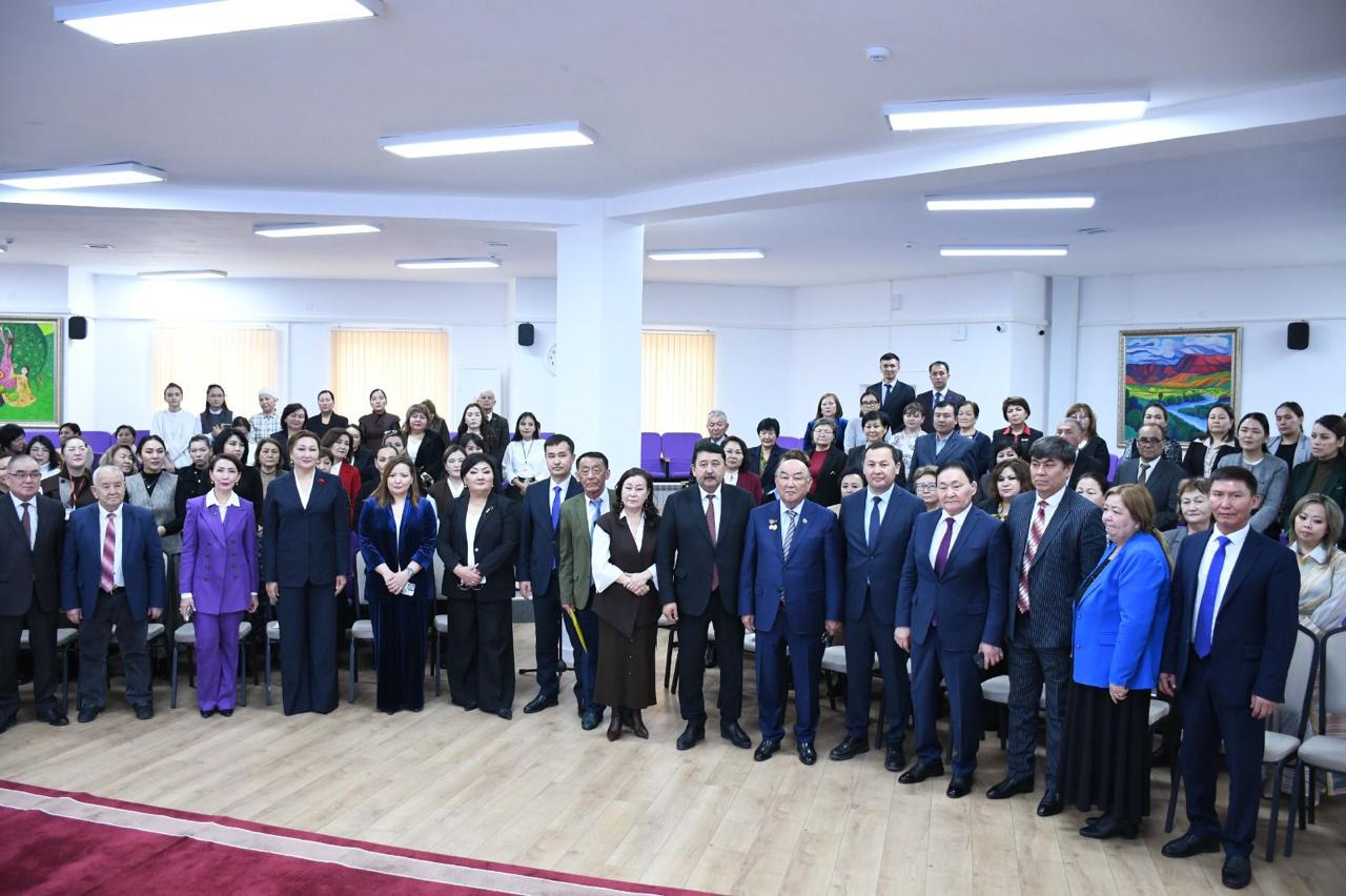 Kelisim men turaqtylyq temirqazyǵy