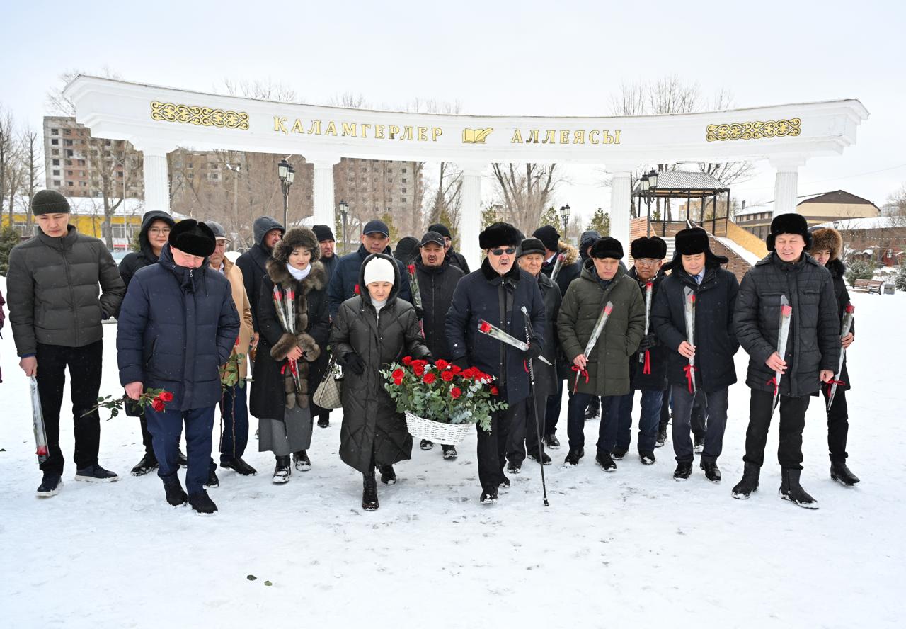 Álıhan Bókeıhannyń týǵanyna 160 jyl: Astanada Alash ardaqtylaryna taǵzym etildi