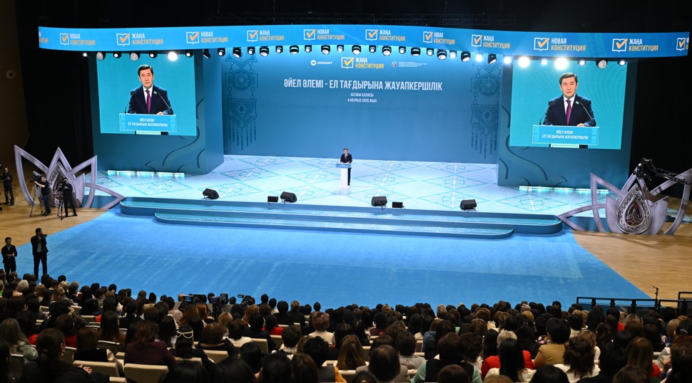 Kóshbasshy áıelder eldik qundylyqtardy qoldady