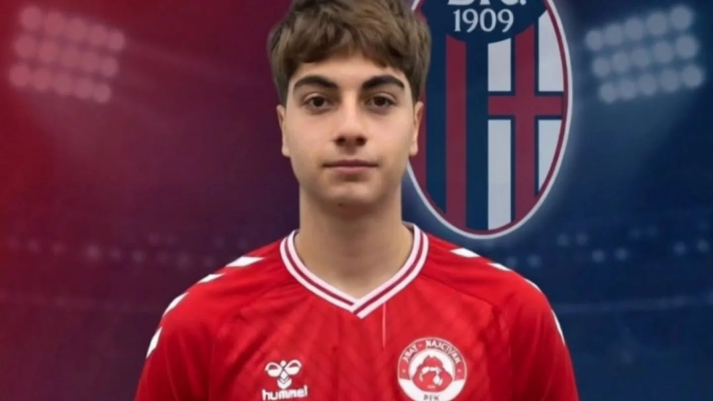 Eń qymbat fýtbolshy: «Bolonıa» klýby Omar Muradovty rekordtyq somaǵa satyp aldy