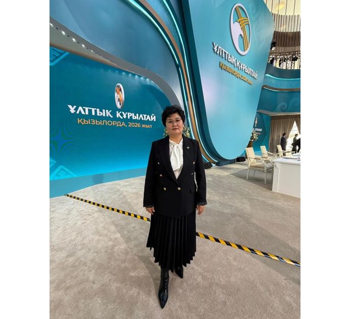 Qurmetke bólengen ana: Lázzat Taımyrqyzynyń taǵylymǵa toly ǵumyry