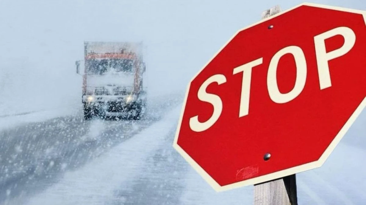 Eki óńirde kólik qozǵalysyna shekteý qoıyldy