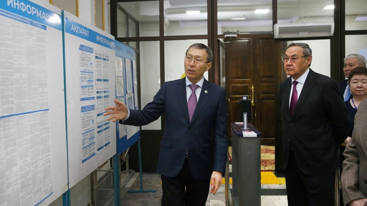 Almatydaǵy referendýmǵa daıyndyq barysy