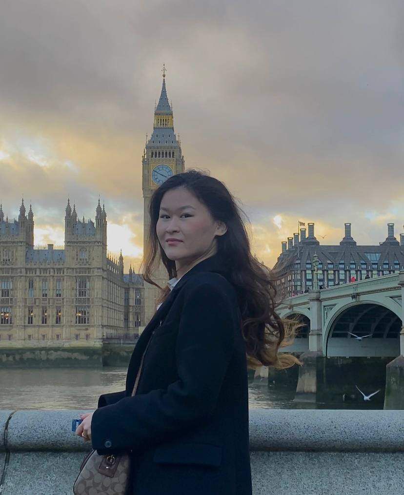 «Amazon»-da jumys isteıdi