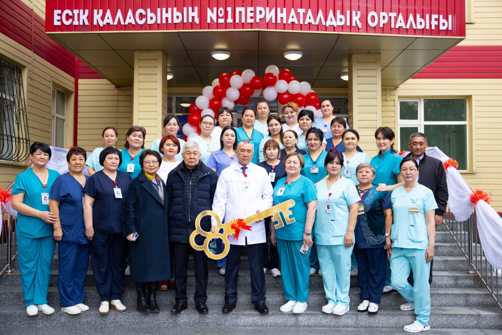 Náresteni shıratqan ortalyq