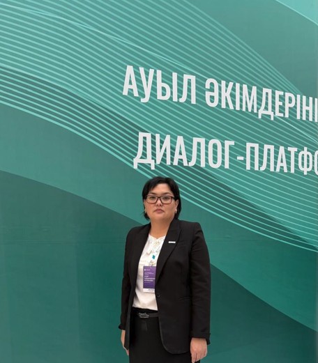 Kóptiń amanatyn arqalaǵan