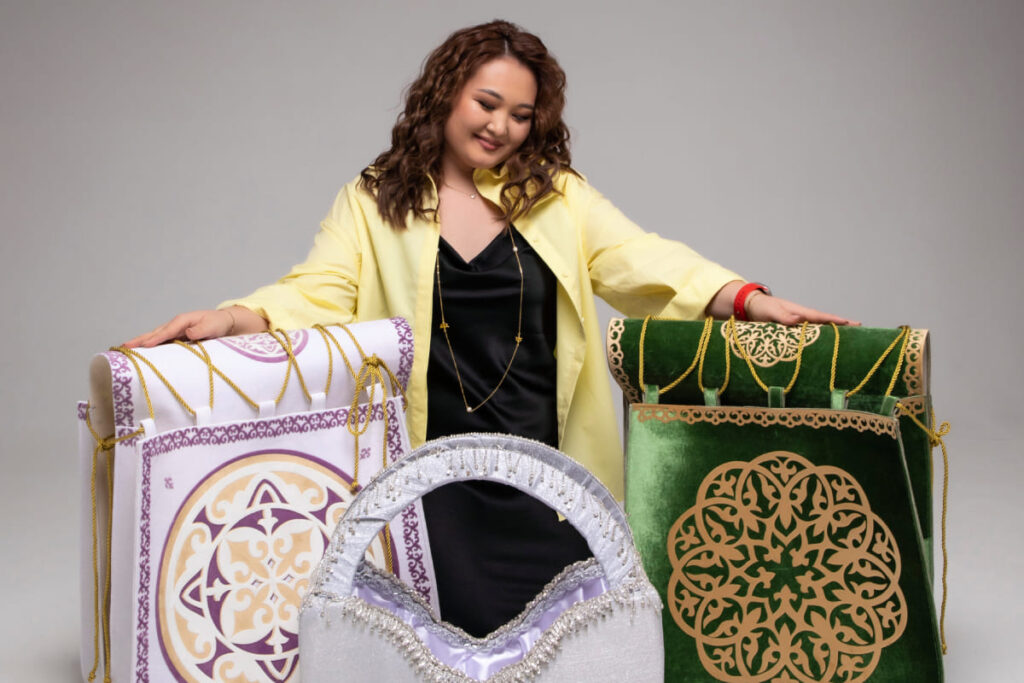 Bıznestegi bıbiler