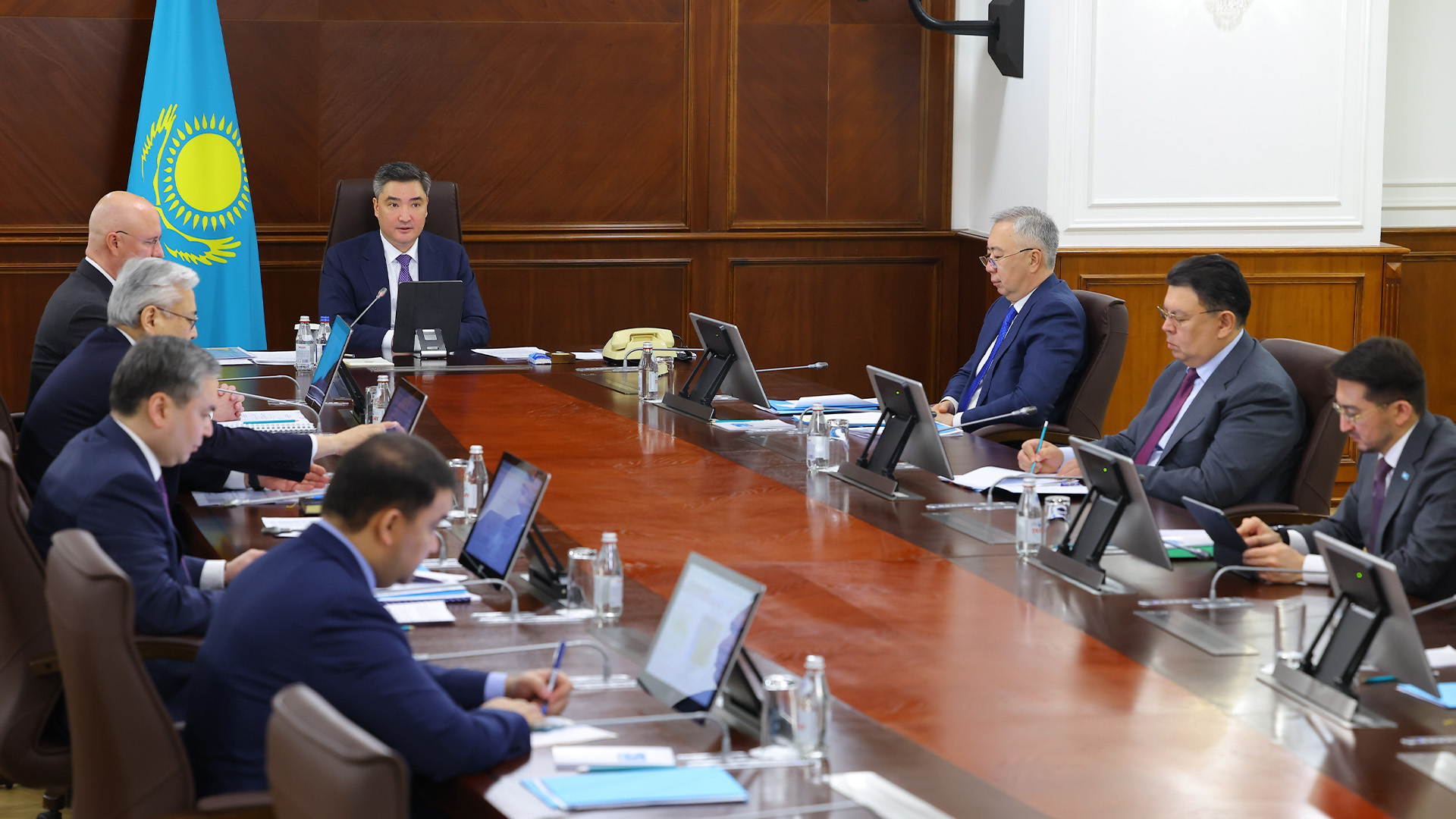 Qurylysty sıfrlandyrý qarqyny kúsheıedi