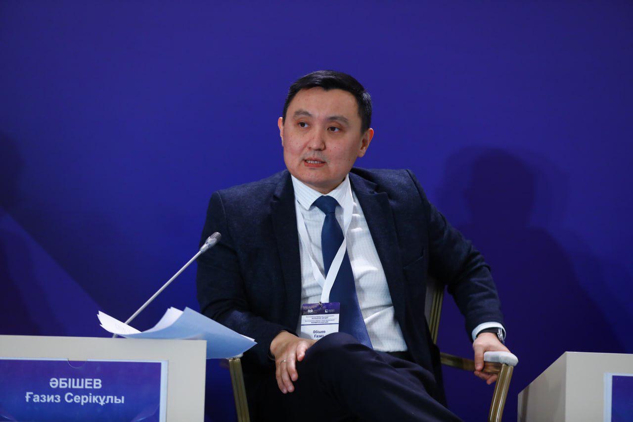 Jaýapkershilik alatyn kez keldi: Sarapshy jastardy referendýmǵa qatysýǵa shaqyrdy