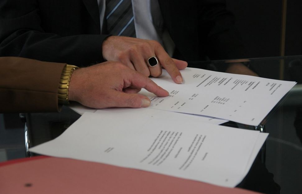 Ipotekamen úı alatyndar úshin notarıýs aqysy 3 ese arzandady