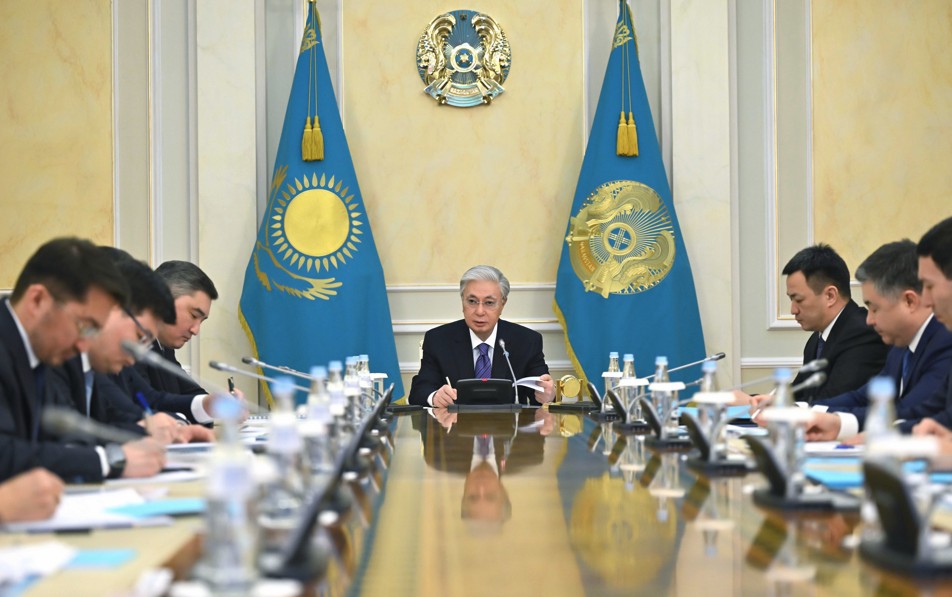 Digital Qazaqstan: Tehnologııalyq derbestik pen sıfrlyq órleý joly