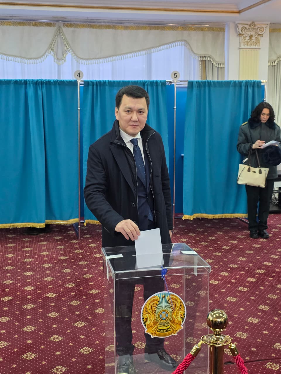 Erlan Qarın: Qazaqstandyqtar el bolashaǵyn tańdaý týraly sheshim qabyldaýda