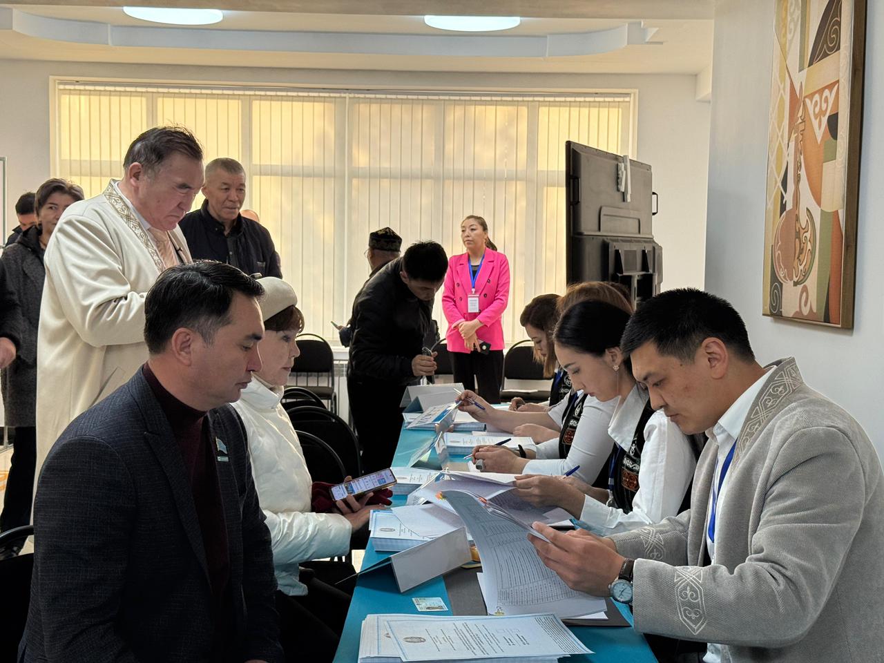 Almaty oblysynda daýys berýshiler tizimi mıllıonnan asady