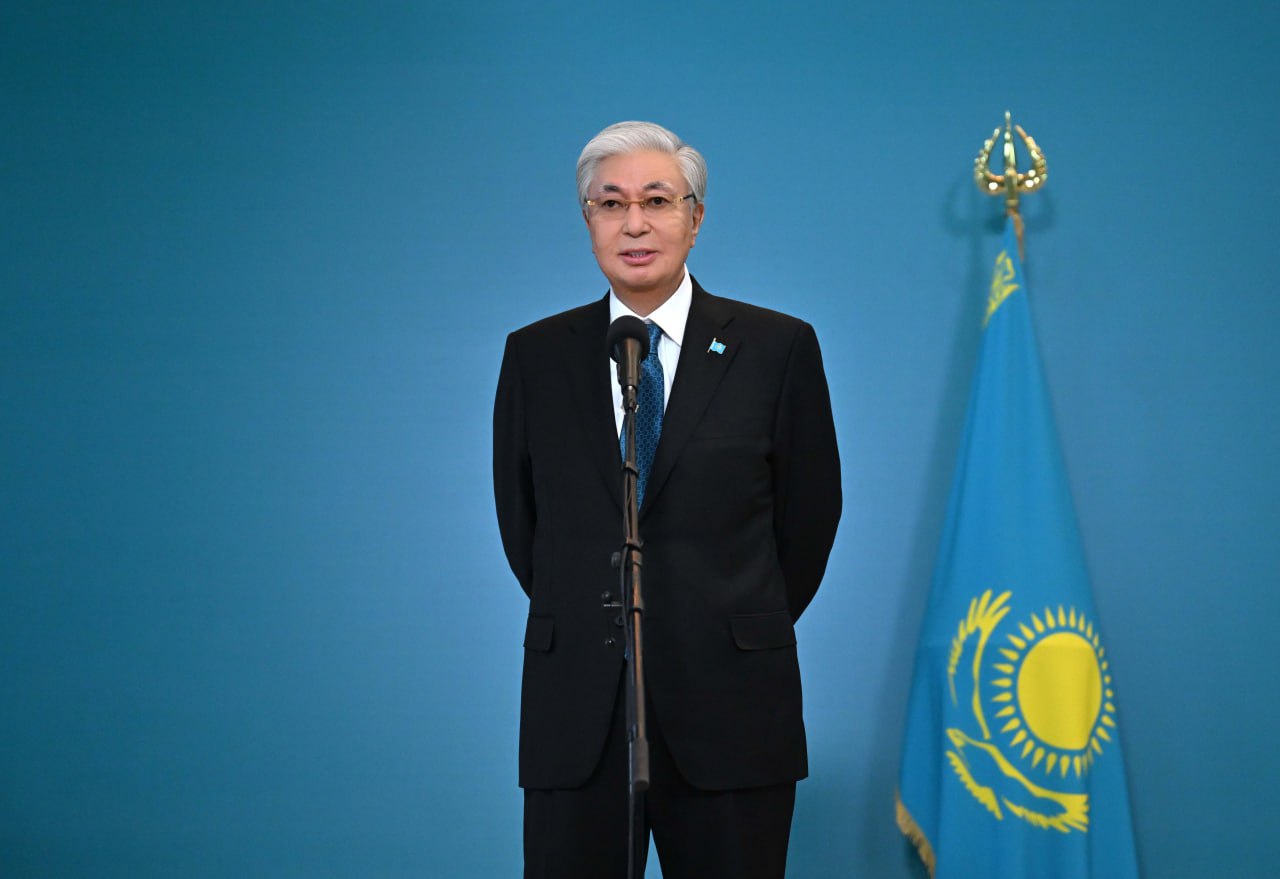 Toqaev: Kez kelgen qaqtyǵysty dıplomatııalyq jolmen sheshýdi jaqtaımyz