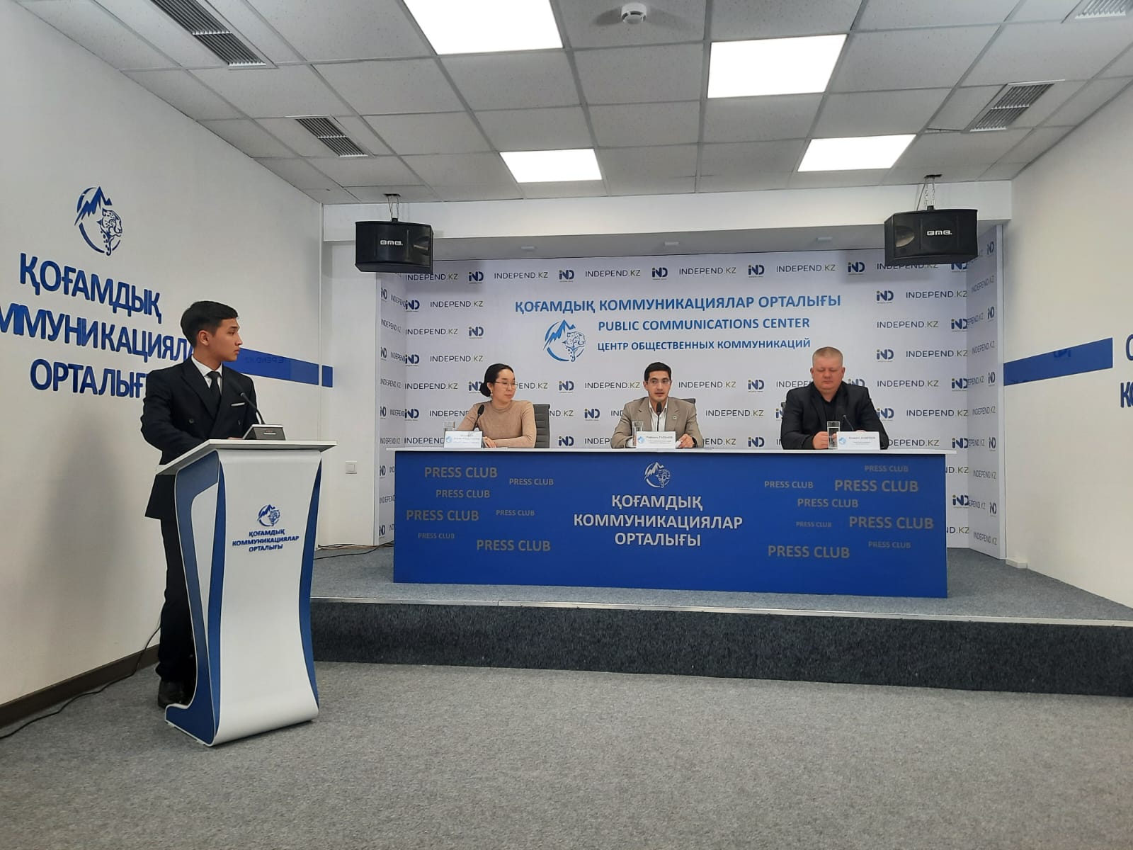 Almatyda Táýelsiz baqylaýshylardyń Aqparattyq shtabynyń aldyn ala qorytyndy brıfıngi ótti