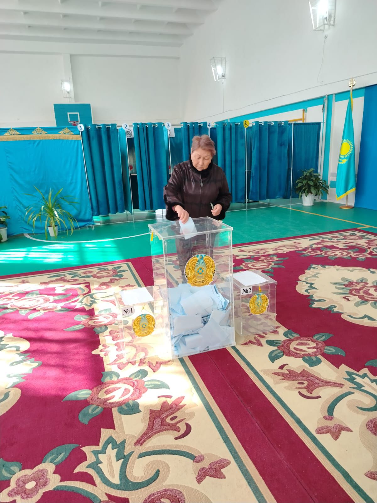 Taraz qalasynda «Konstıtýsııa» esimdi turǵyn daýys berdi