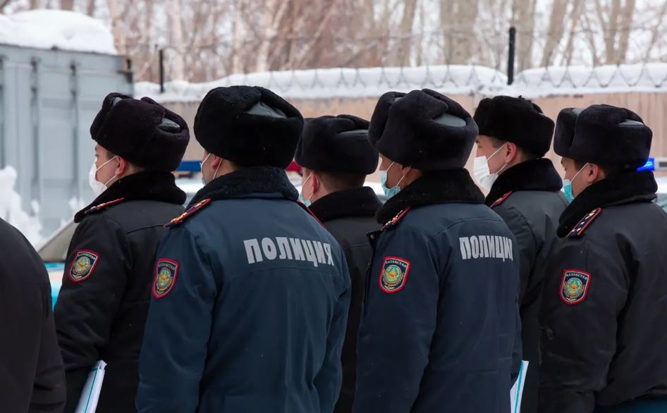 Jambyl oblysynda áskerı bólim kúzetshisi qaraýyl bastyǵyn atyp óltirdi