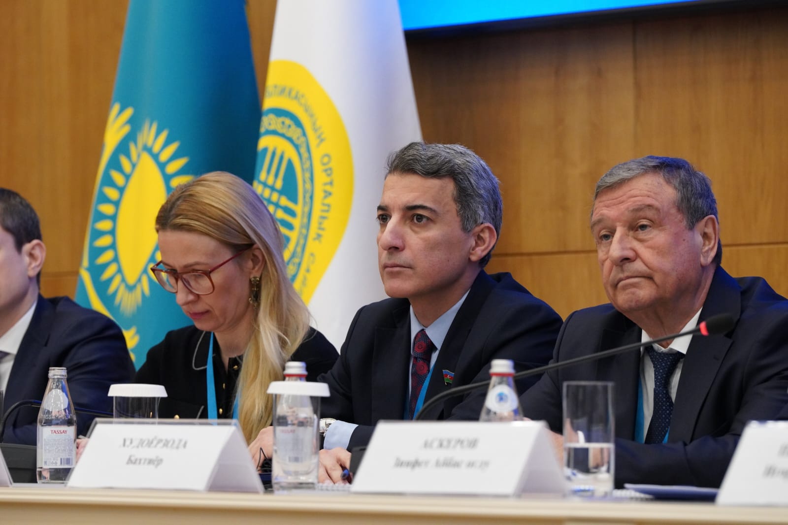 Reseı OSK ókili: Qazaqstandaǵy referendým zań talaptaryna saı ótti